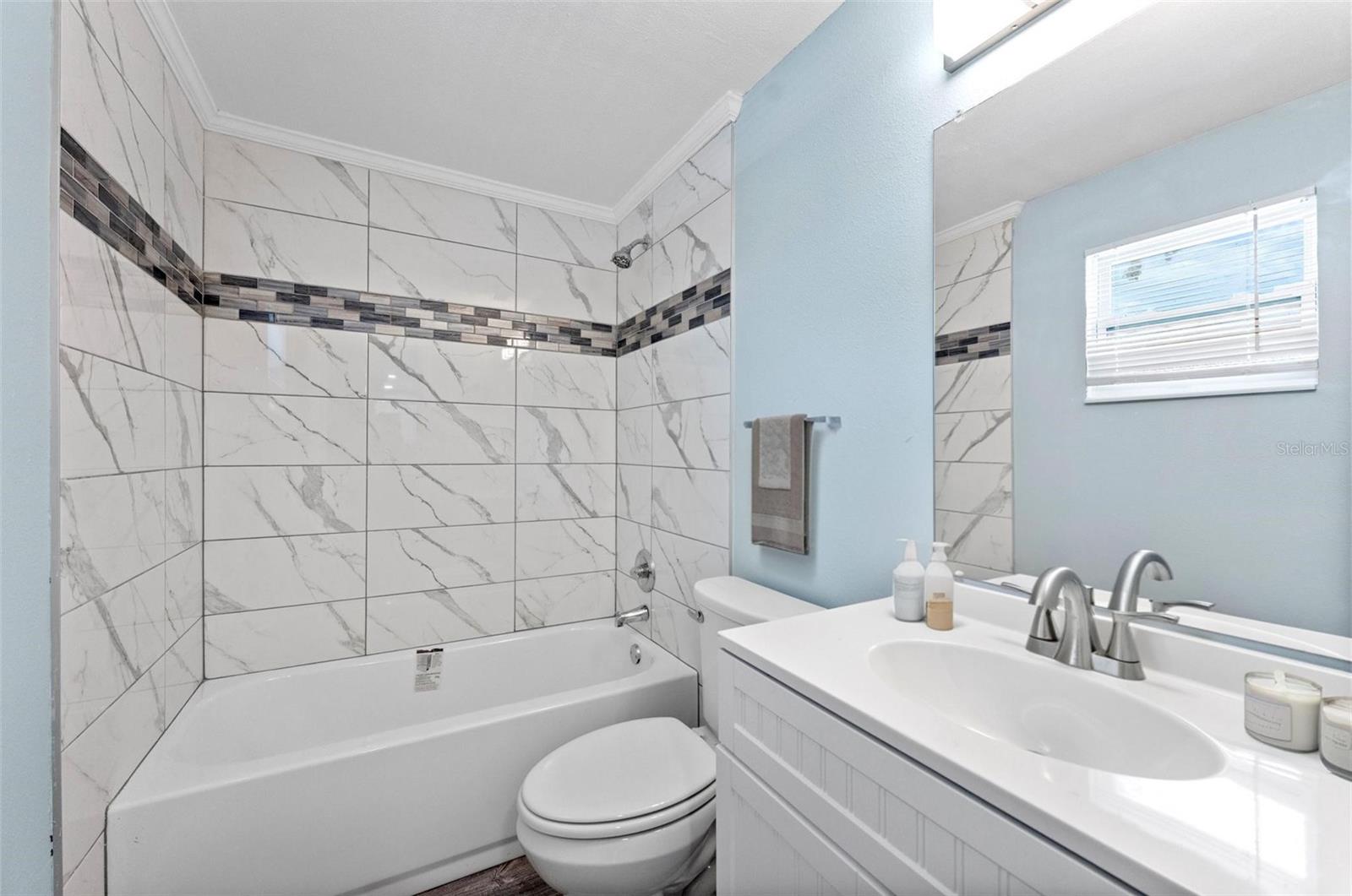 PINE GROVE - Residential