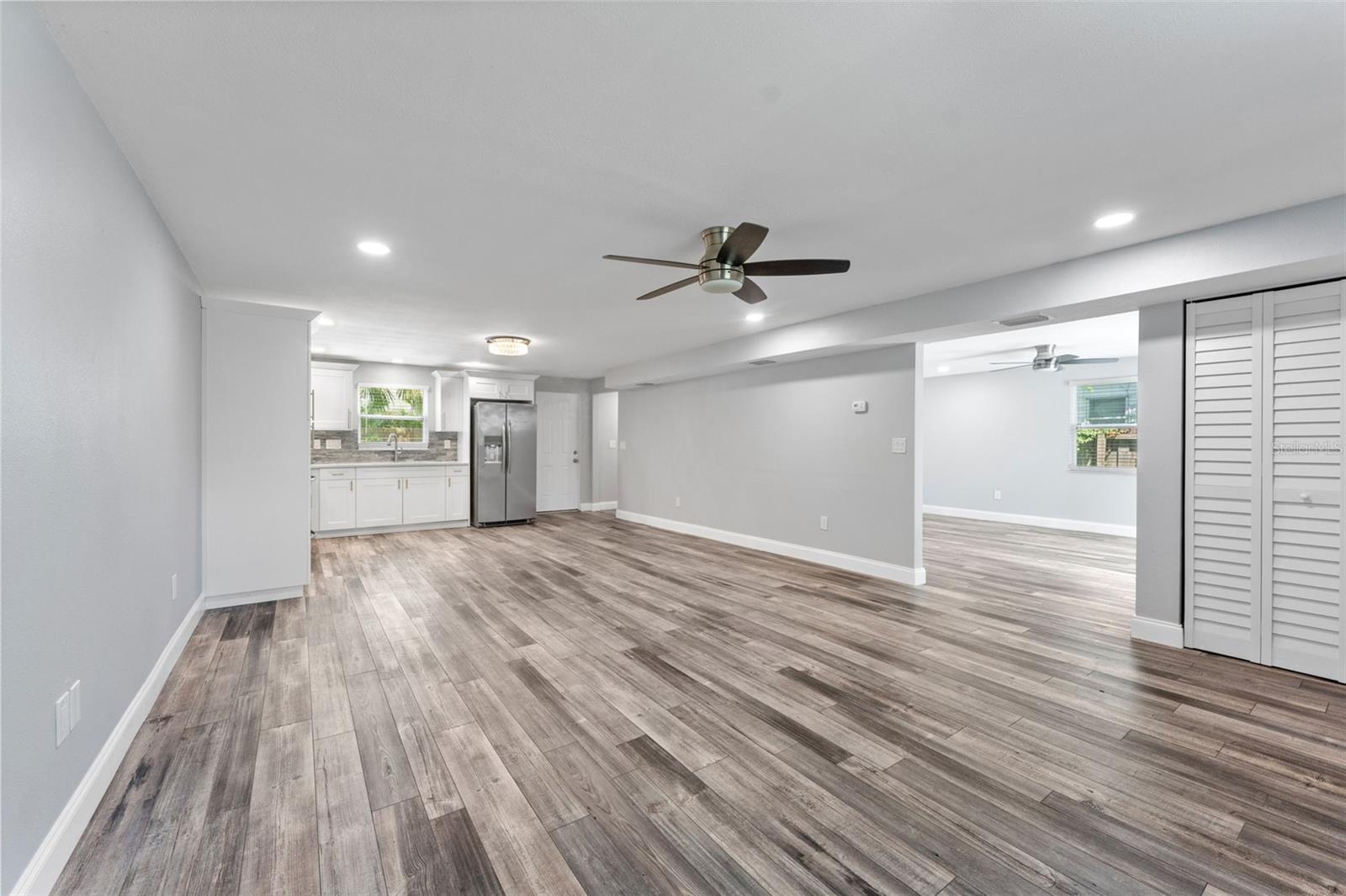 PINE GROVE - Residential