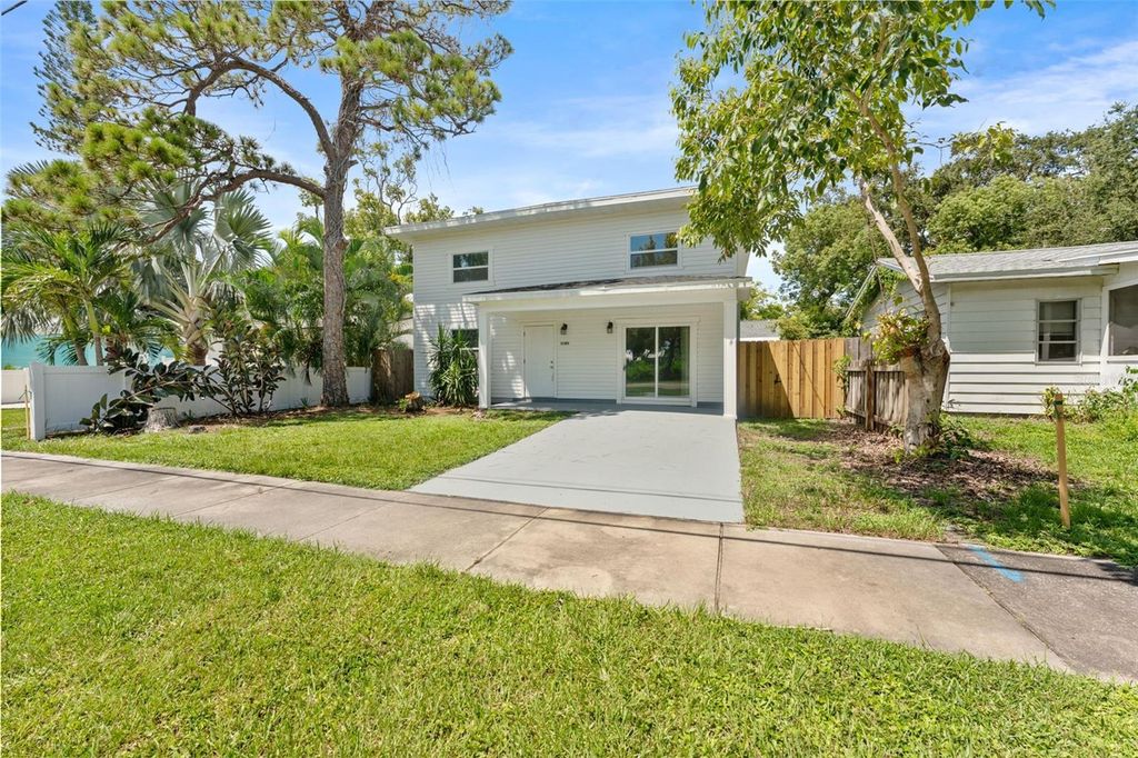 Photo of 5105 Tangerine Avenue S, Gulfport, FL 33707 (MLS # TB8421642)