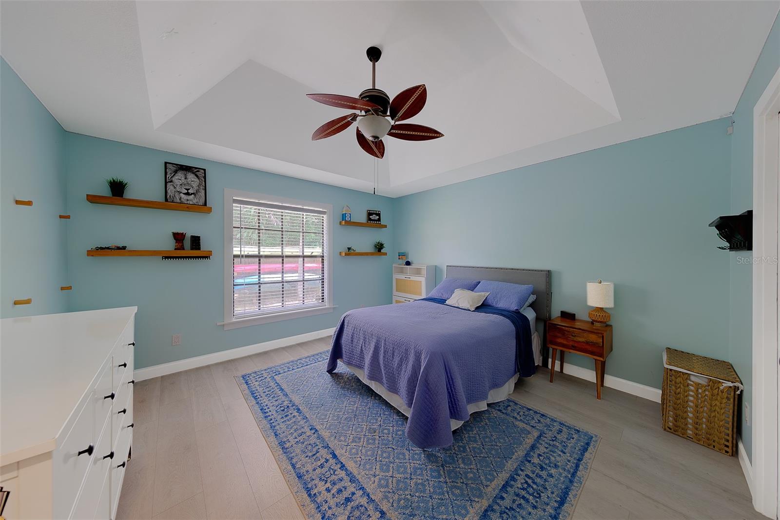 BARRINGTON OAKS WEST - Residential