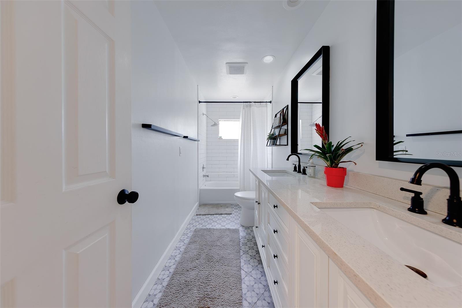 BARRINGTON OAKS WEST - Residential