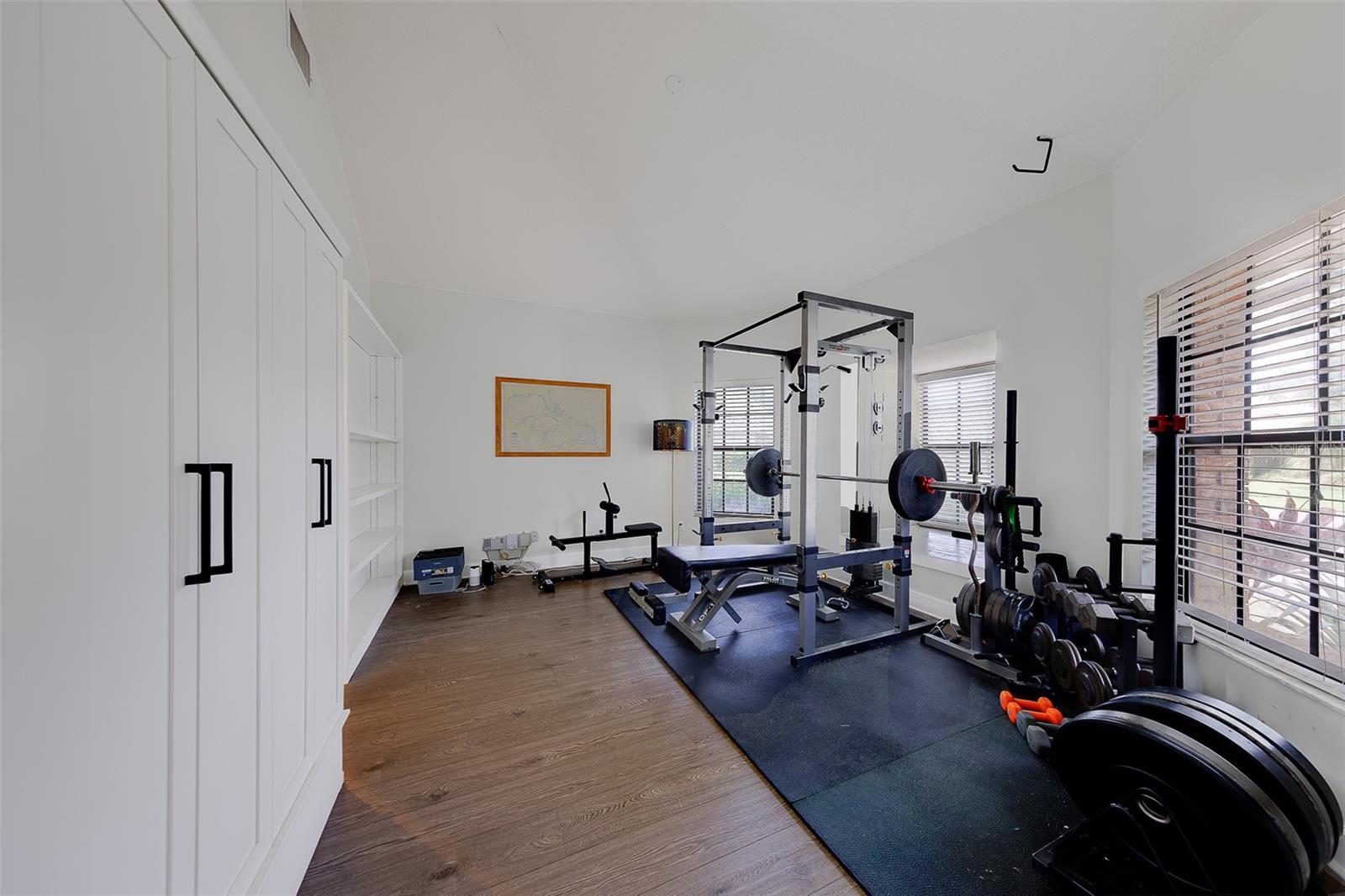 BARRINGTON OAKS WEST - Residential