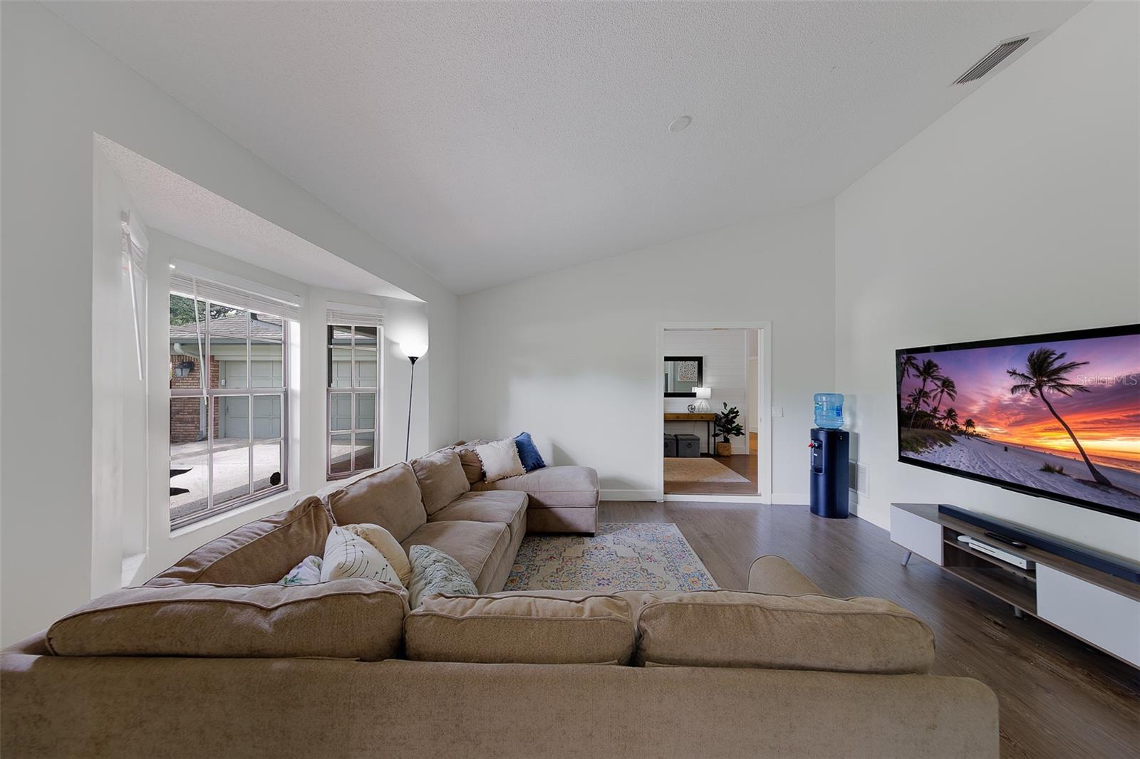 BARRINGTON OAKS WEST - Residential