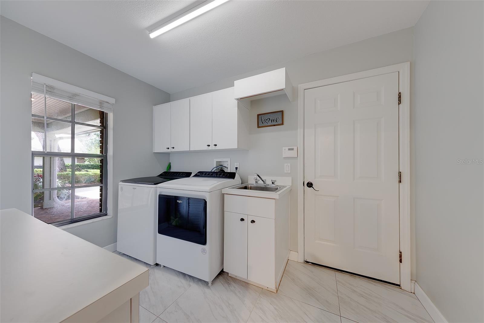 BARRINGTON OAKS WEST - Residential