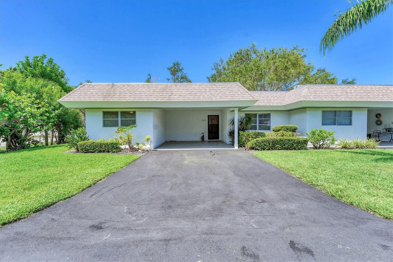 534 SUTTON PLACE 534