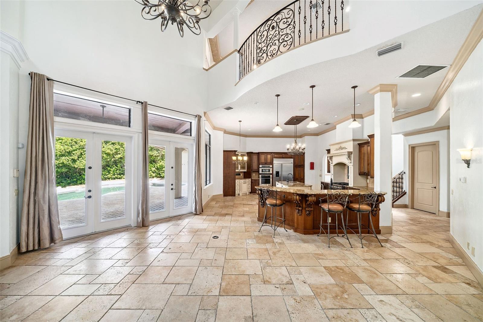 KEENES POINTE - Residential