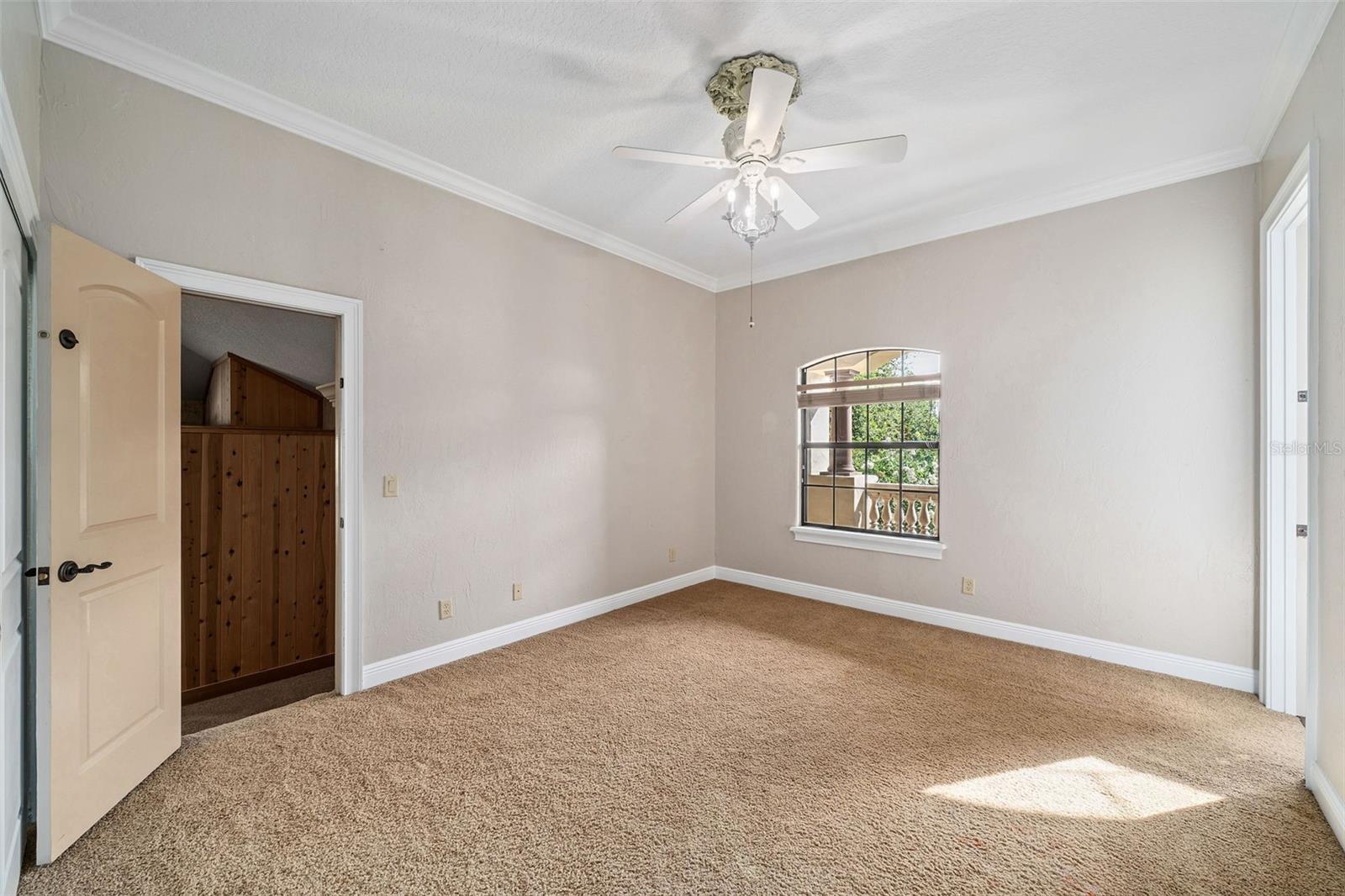 KEENES POINTE - Residential