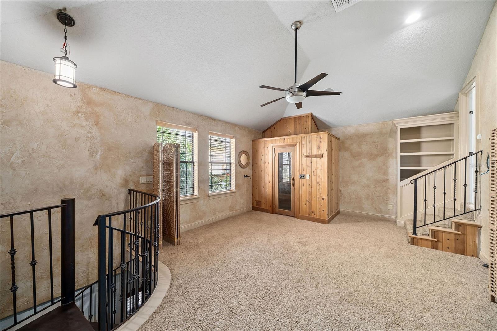 KEENES POINTE - Residential