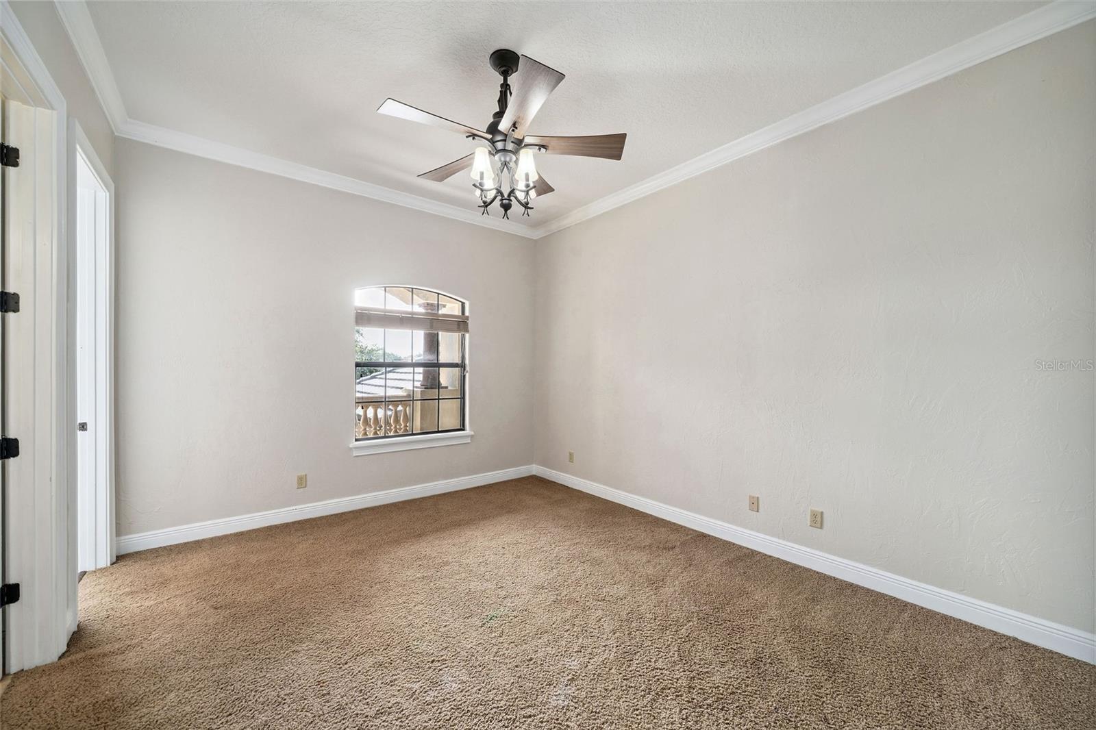 KEENES POINTE - Residential