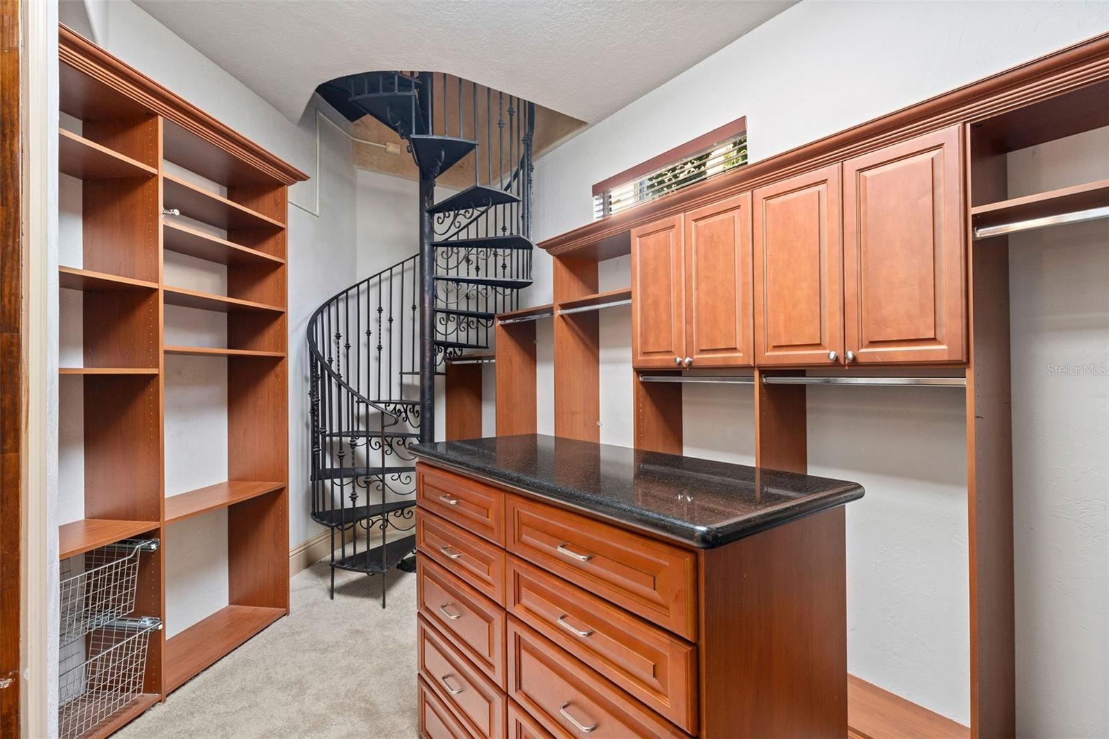 KEENES POINTE - Residential