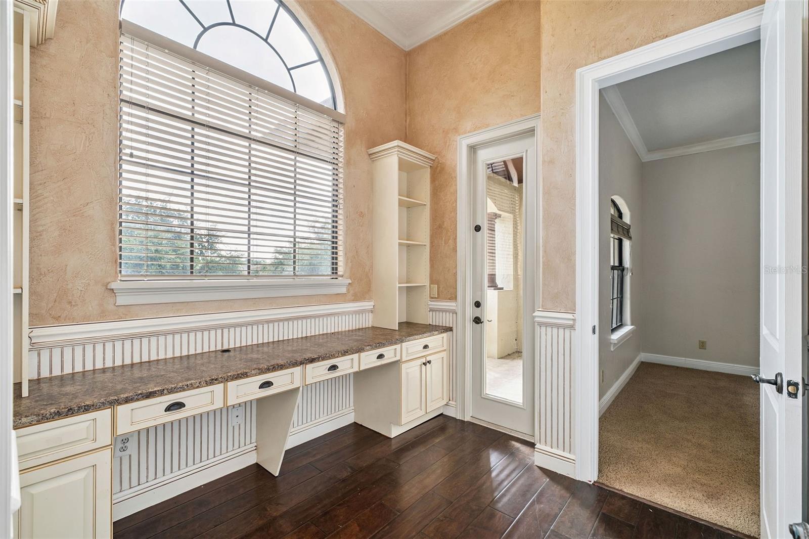 KEENES POINTE - Residential