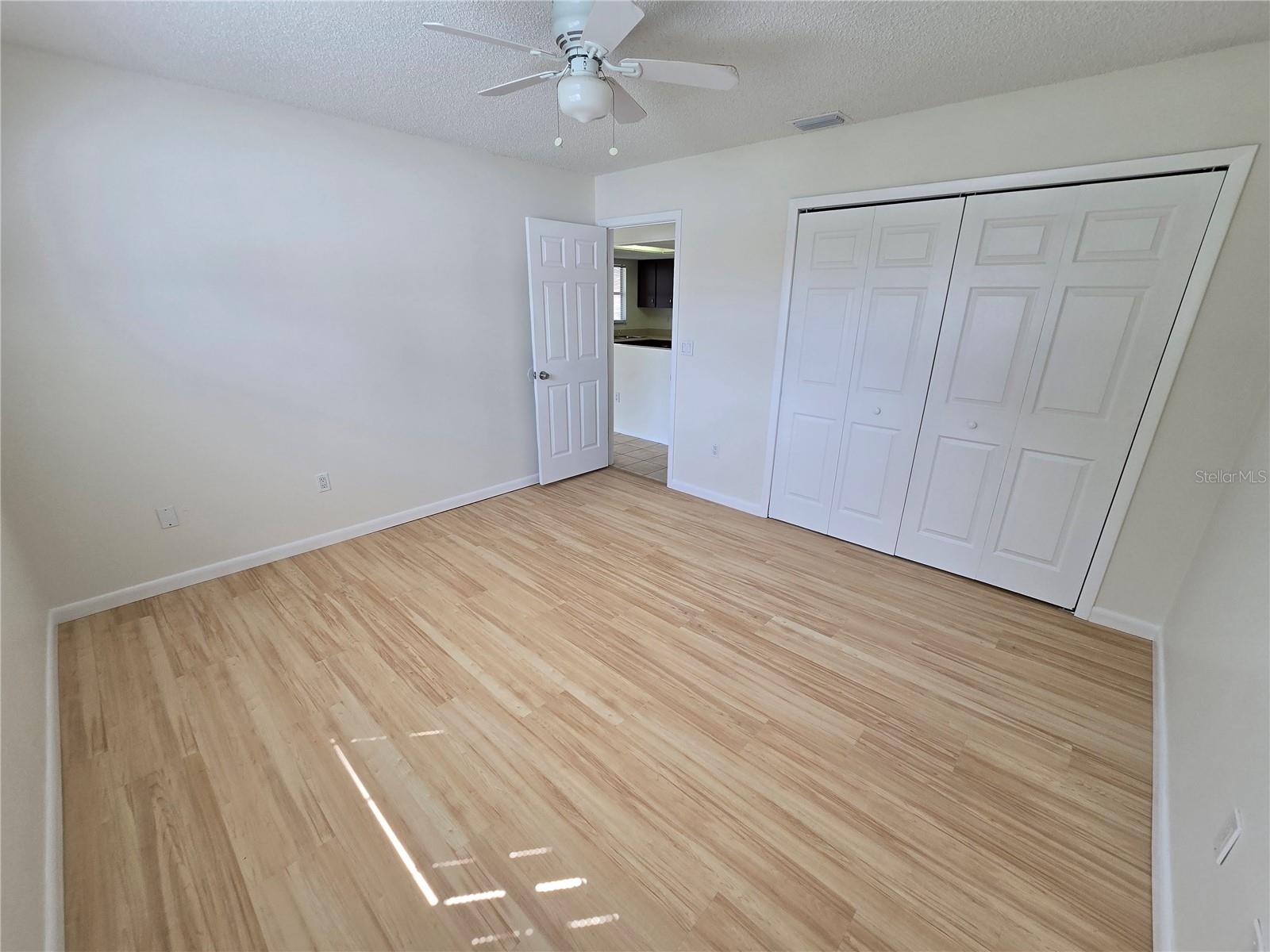 SHADOW RIDGE - Residential Lease