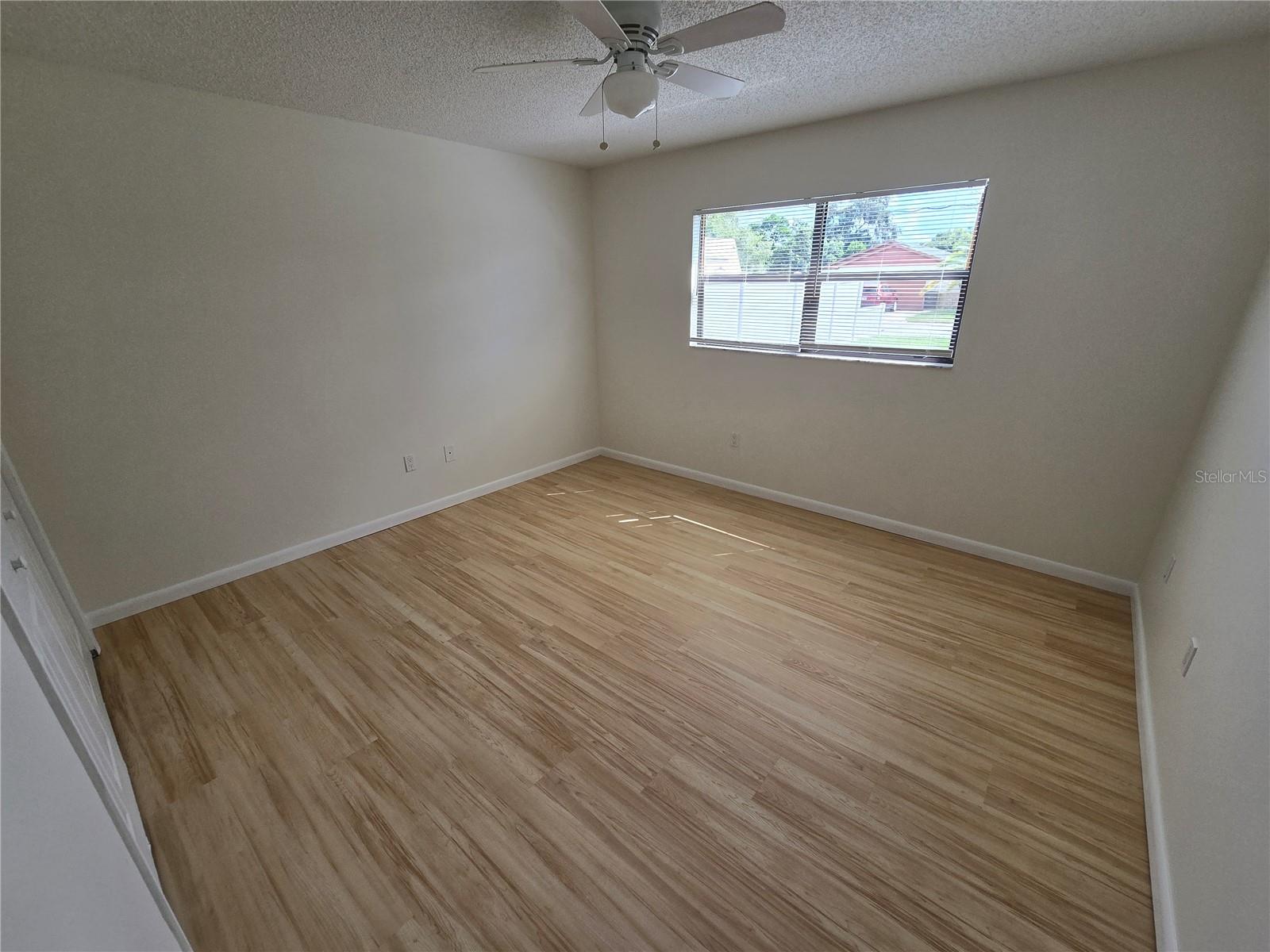 SHADOW RIDGE - Residential Lease