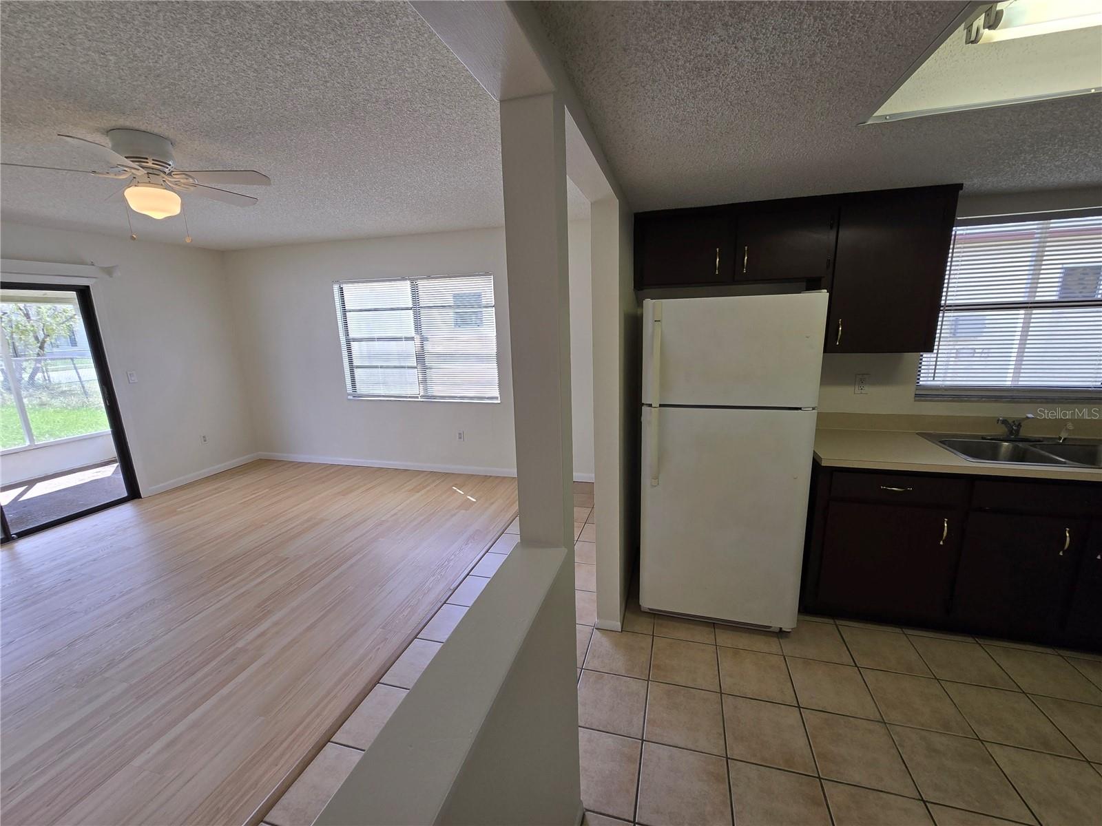 SHADOW RIDGE - Residential Lease