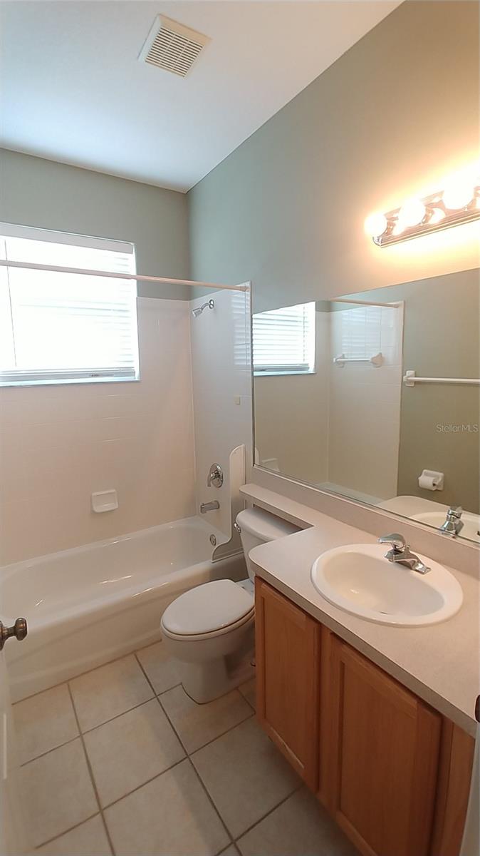 RIVERWALK VILLAGE CYPRESS BANKS SP H - Residential Lease