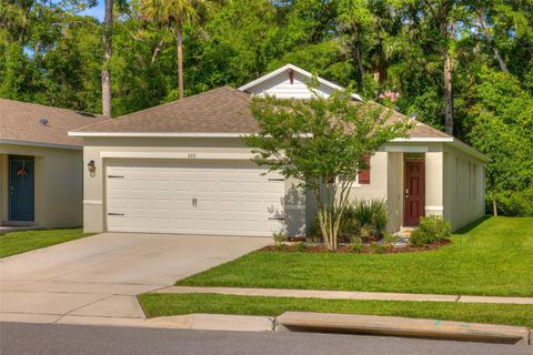 372 PELHAM PARK DRIVE DELAND FL 32720