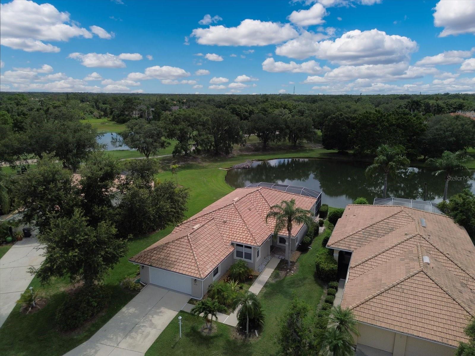 6726 HICKORY HAMMOCK CIRCLE