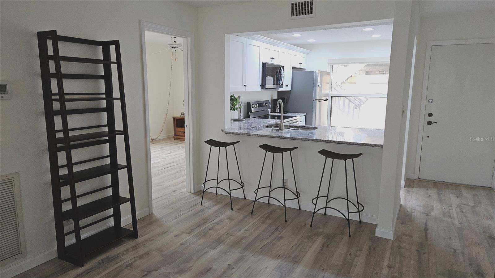 6177 SUN BOULEVARD 108
