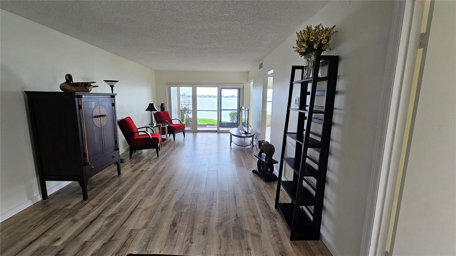 6177 SUN BOULEVARD 108