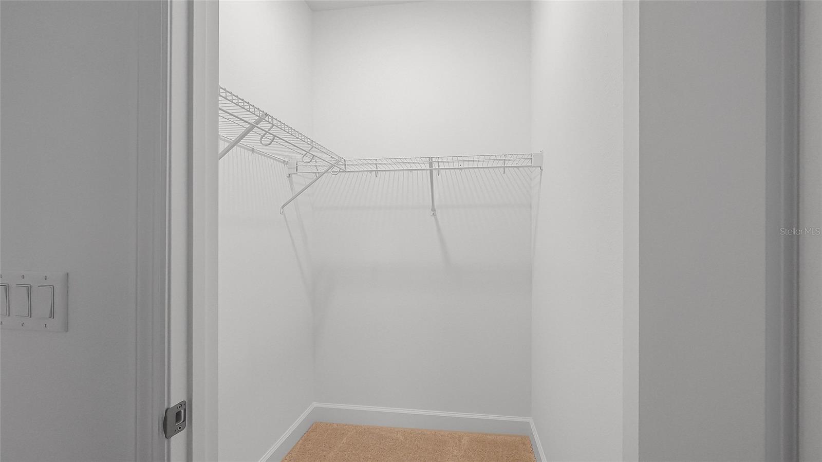 CRESSWIND AT LAKE HARRIS - Residential