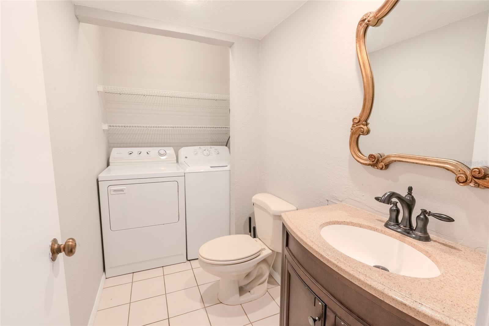 5700 MARINER CONDO APART - Residential