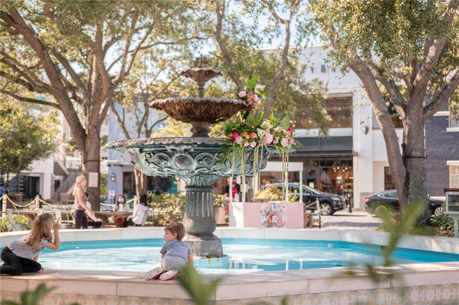 5700 MARINER CONDO APART - Residential