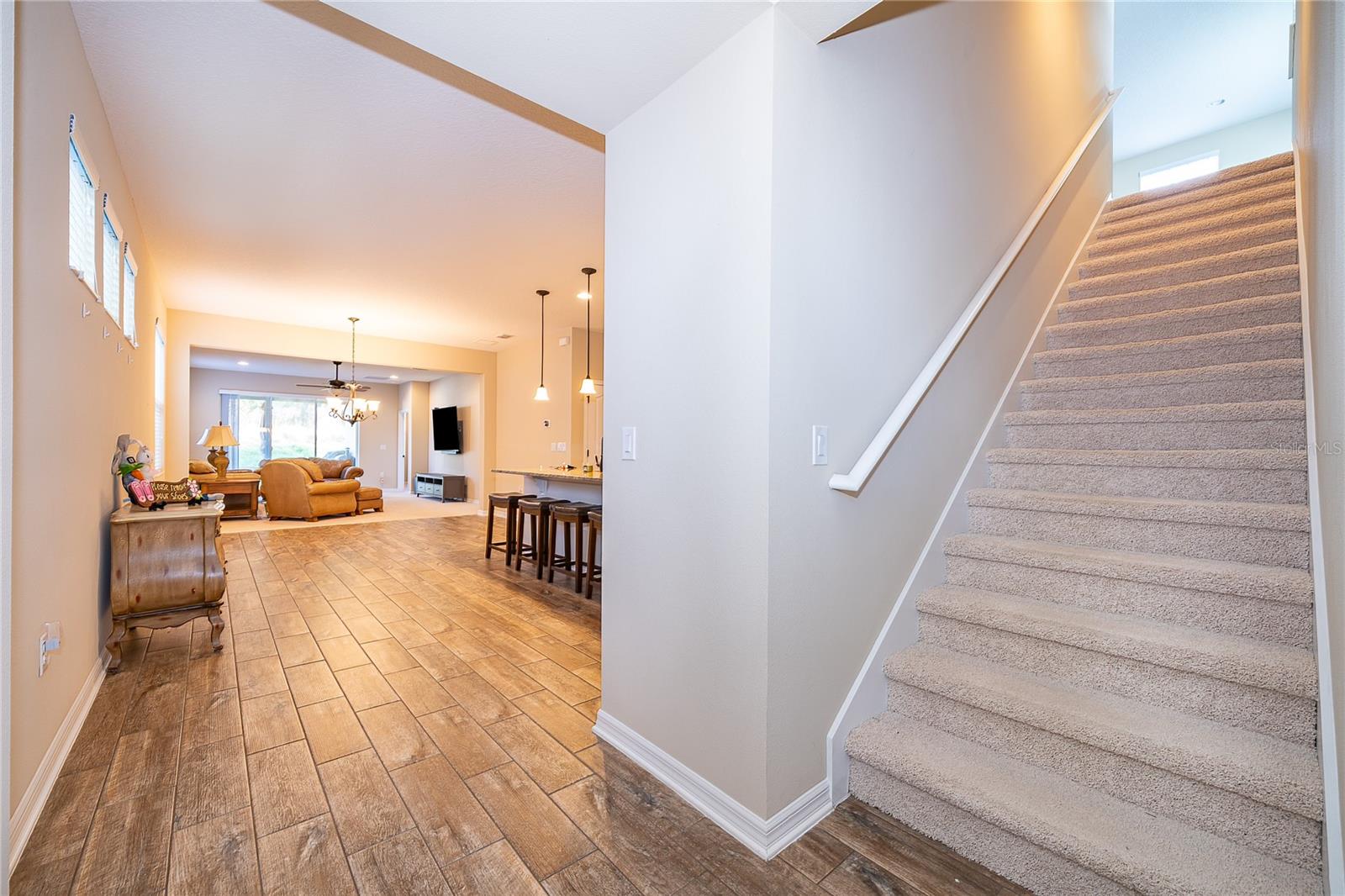 SUMMERLAKE GRVS - Residential