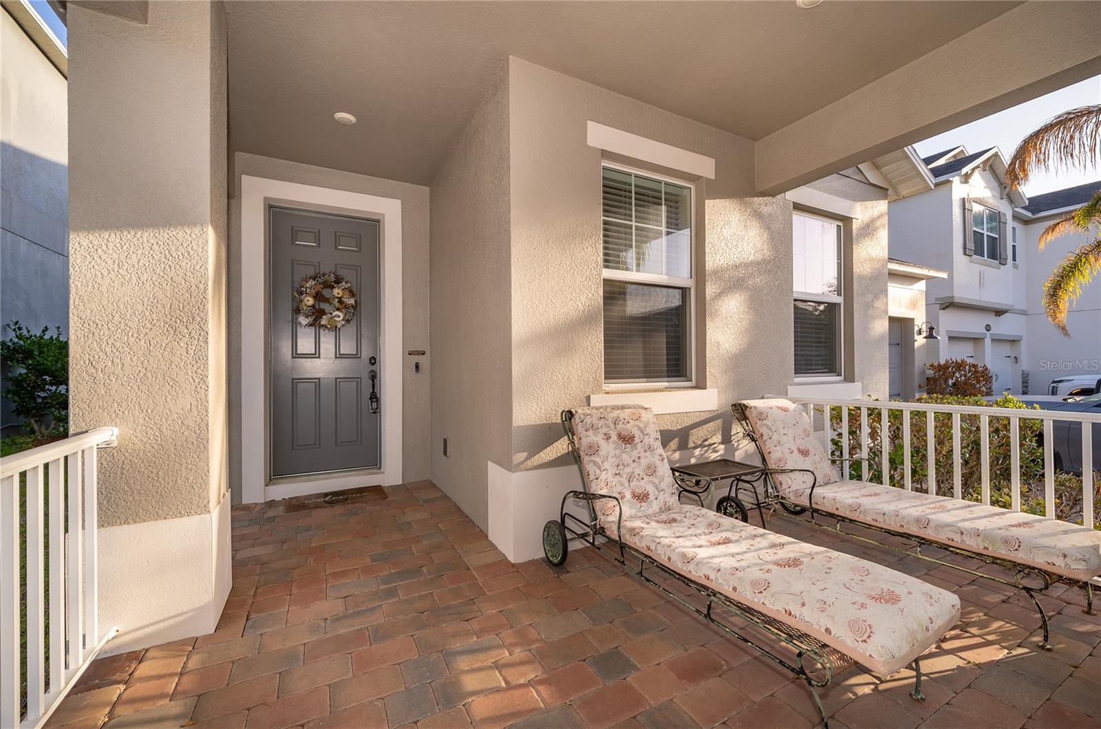 SUMMERLAKE GRVS - Residential