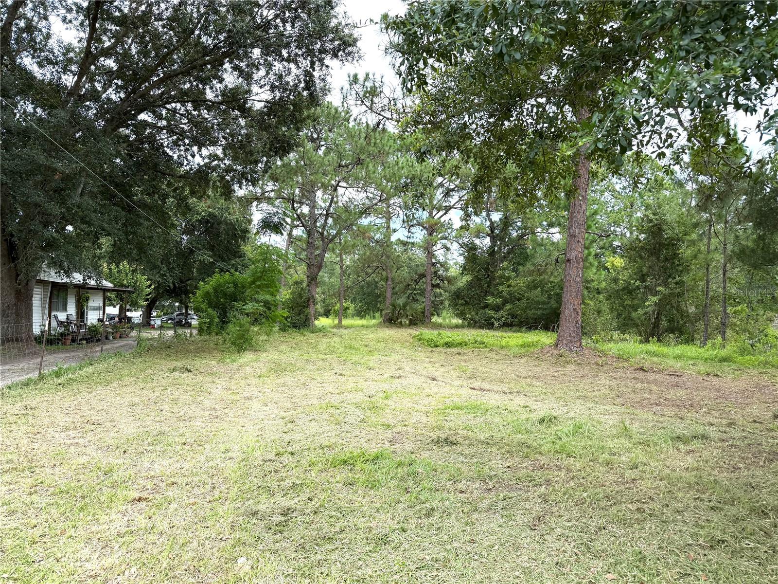 EAST ORLANDO ESTATES - Land