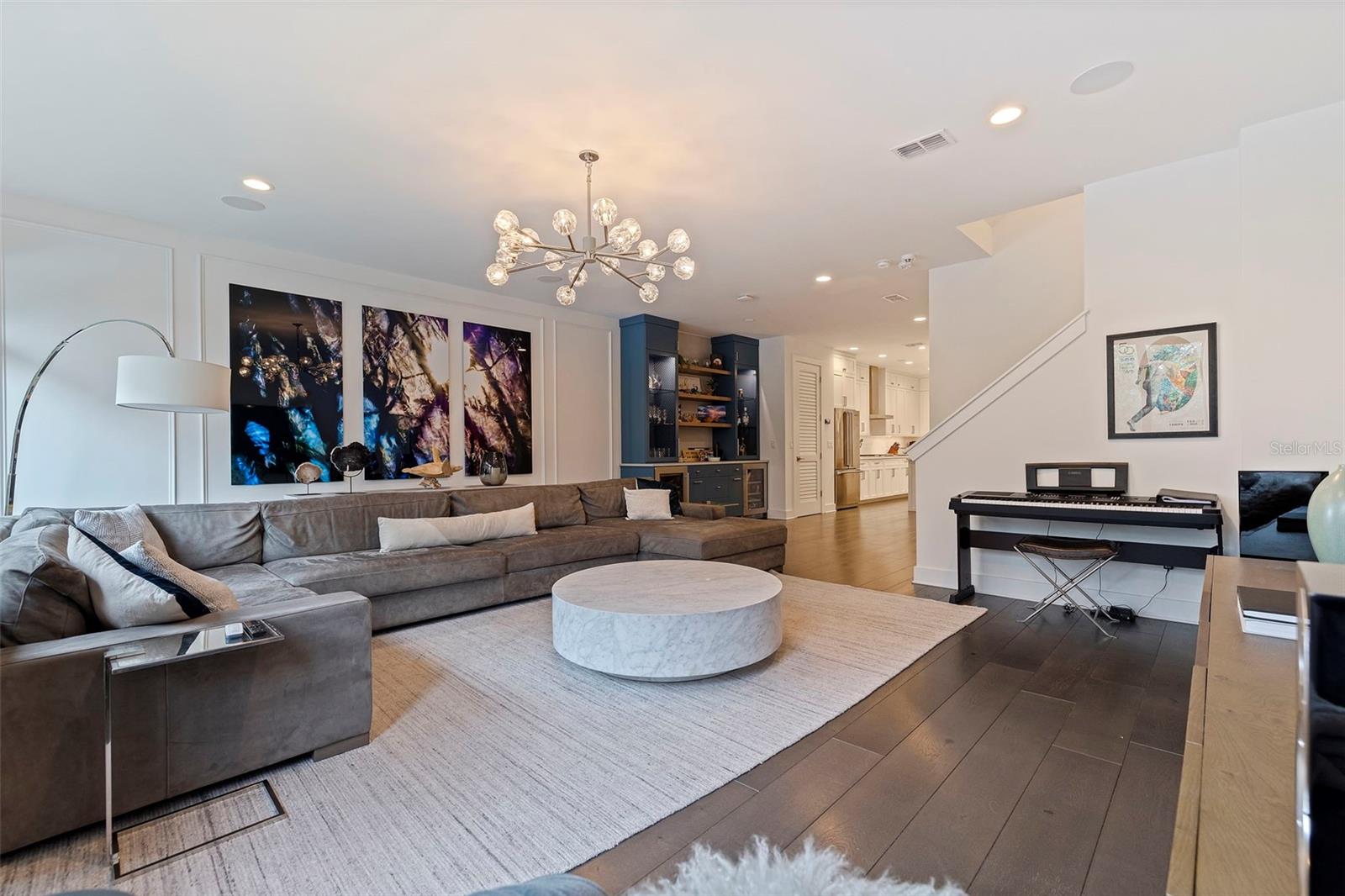 90 COLUMBIA DRIVE 2
