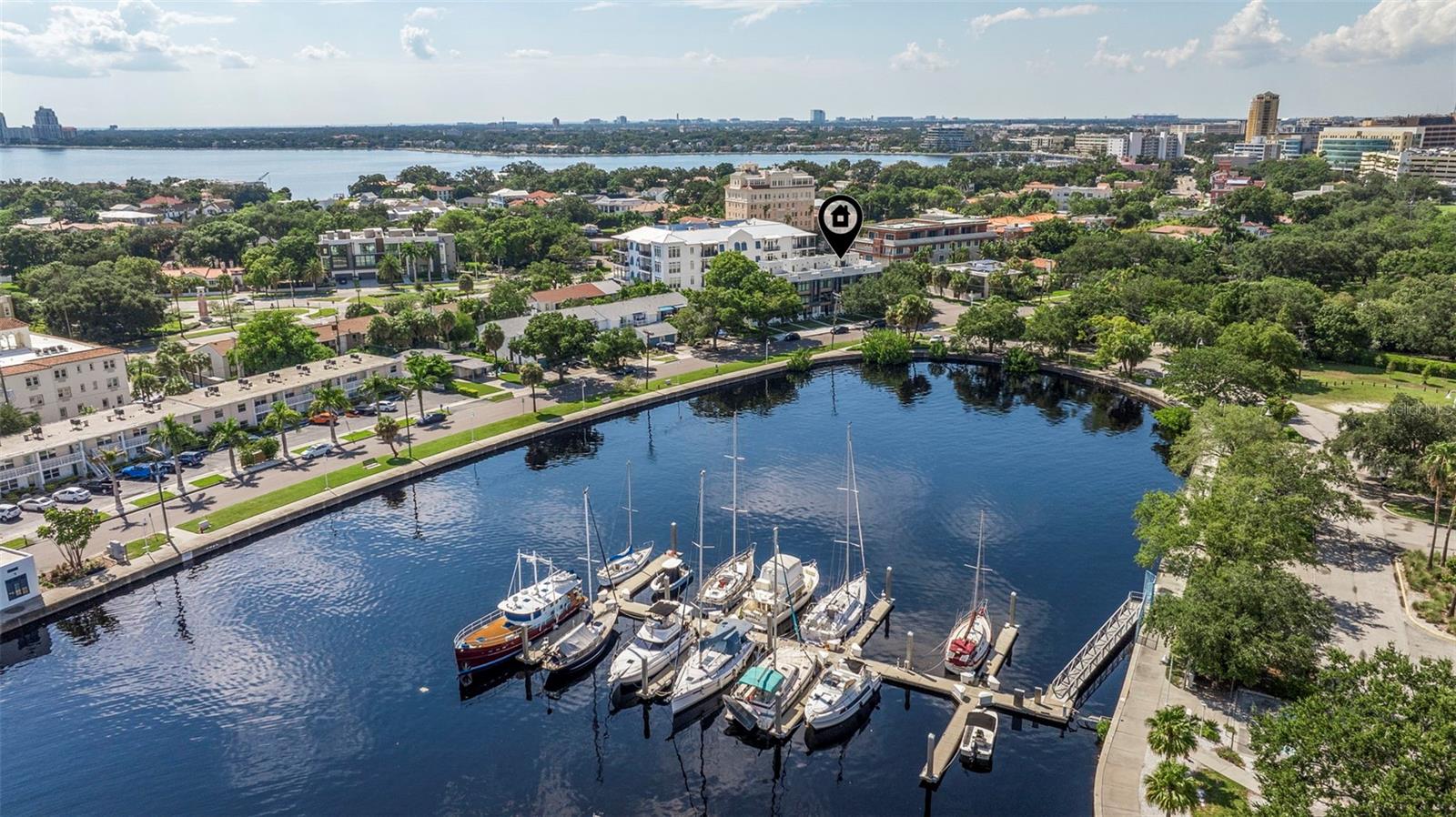 DAVIS ISLAND TWNHMS - Residential