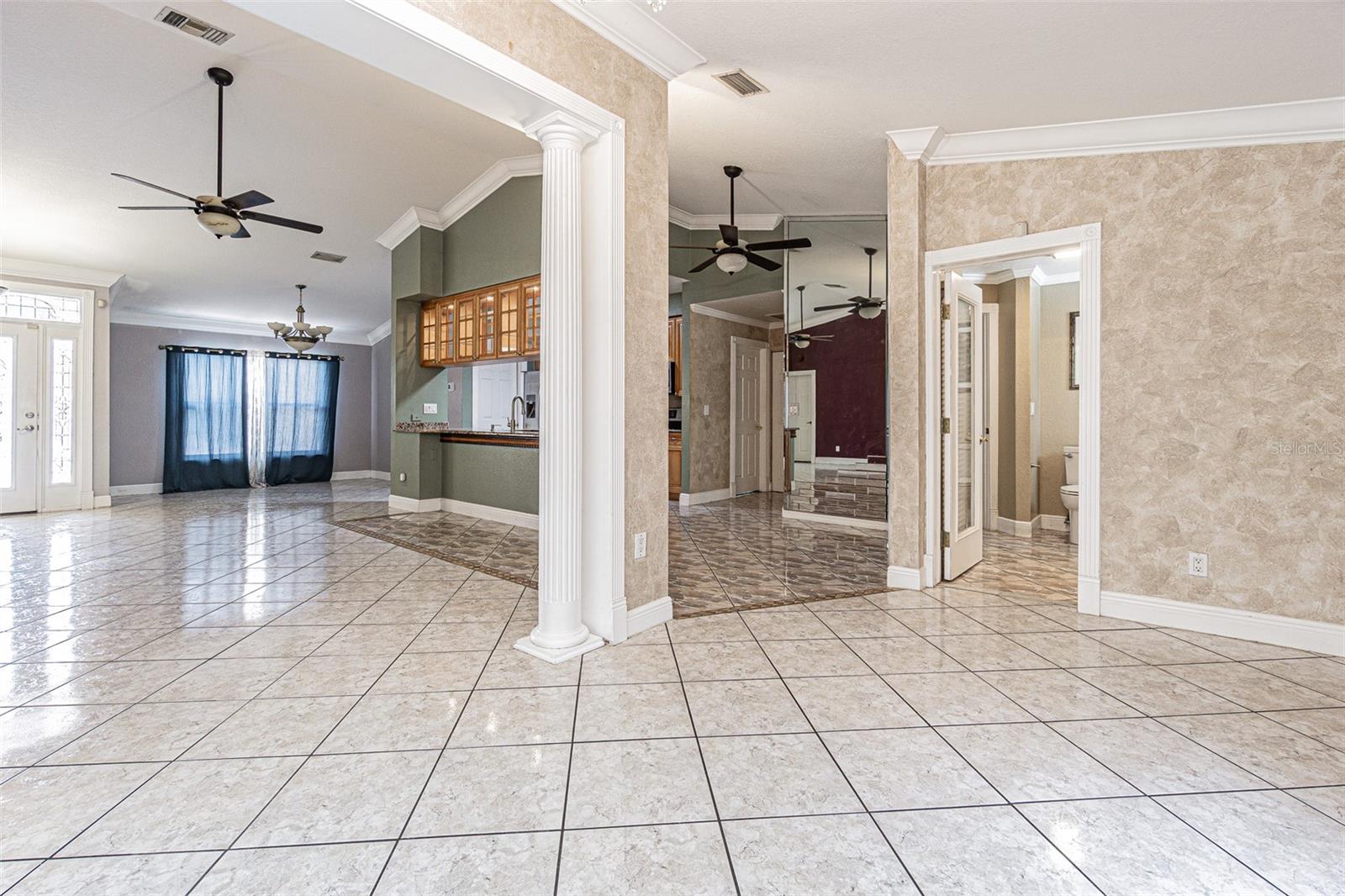 7715 CYPRESS TRACE COURT