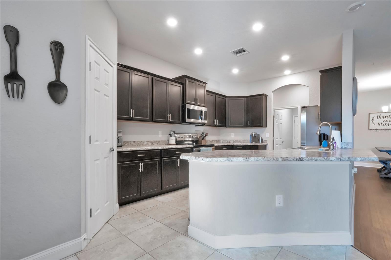 LAKESIDE PRESERVE PH I - Residential