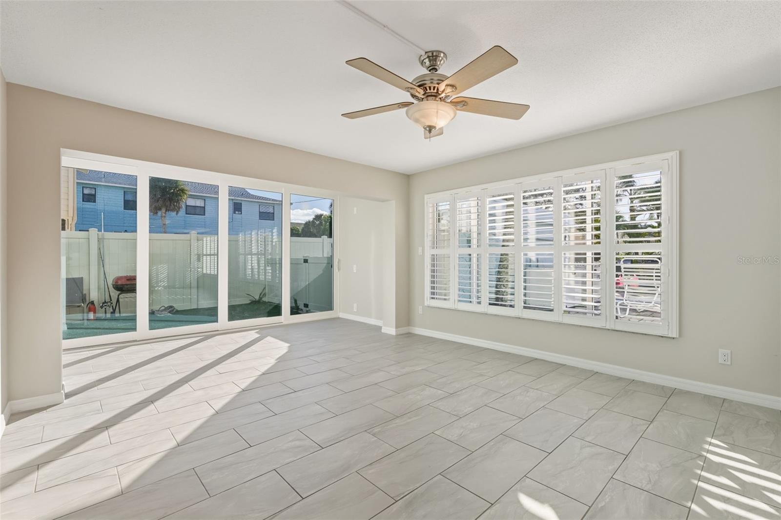 TIKI APTS BLDG 01 - Residential