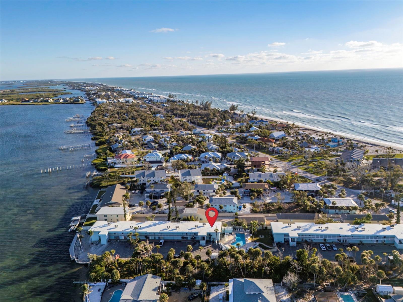 TIKI APTS BLDG 01 - Residential