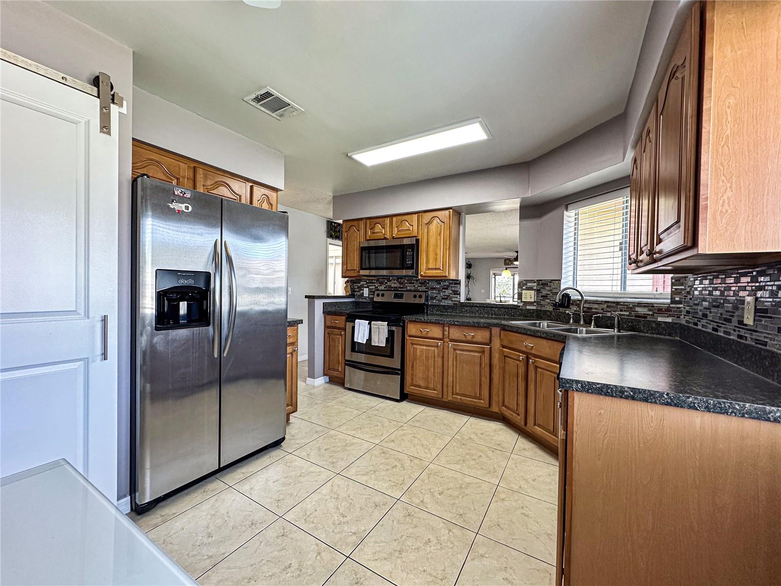 2506 TOBIN COURT