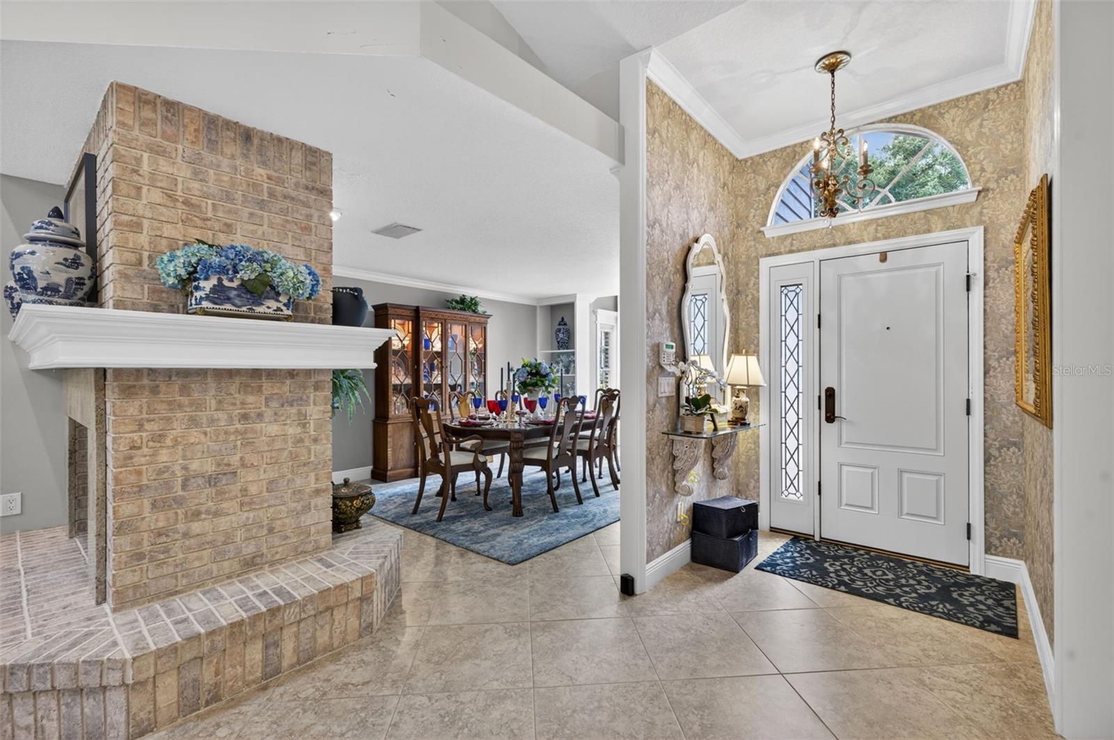 910 BEARDED OAKS TERRACE
