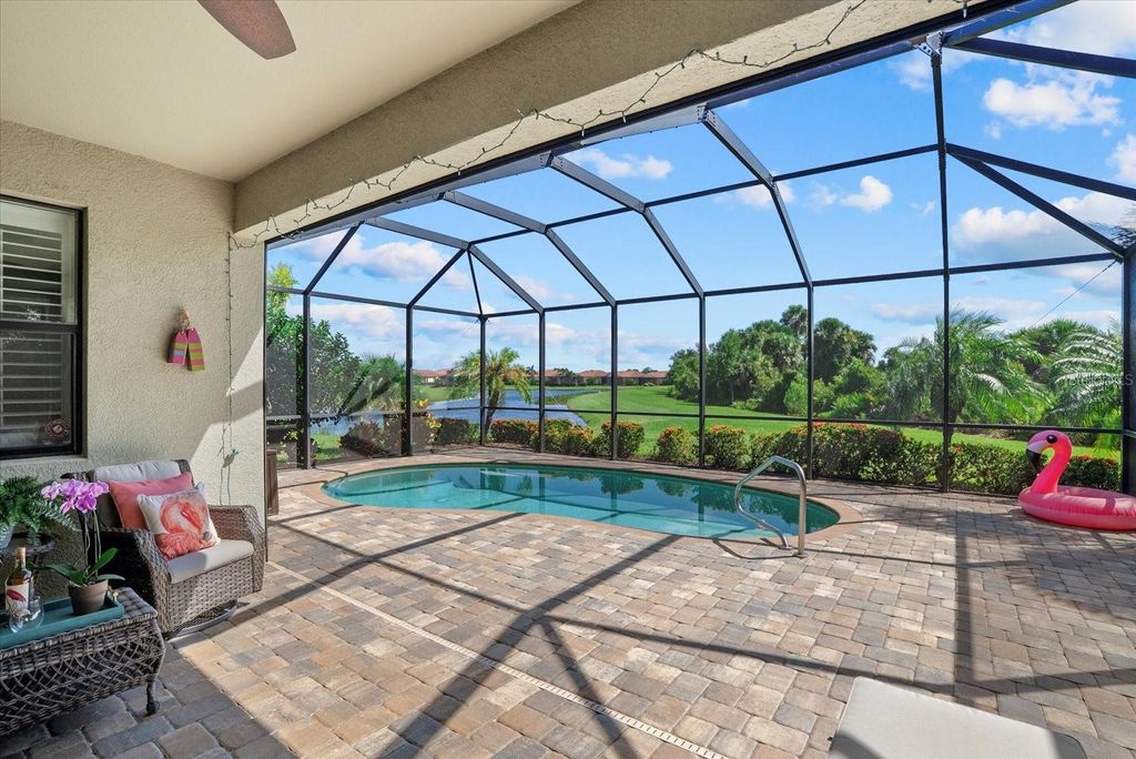 Photo of 10189 Fiddlewood Drive, Venice, FL 34293 (MLS # N6140540)