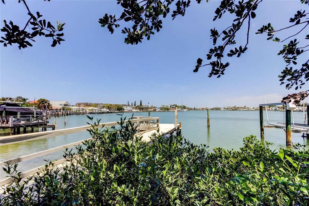 Photo of 412 20th Avenue, Indian Rocks Beach, FL 33785 (MLS # TB8378614)