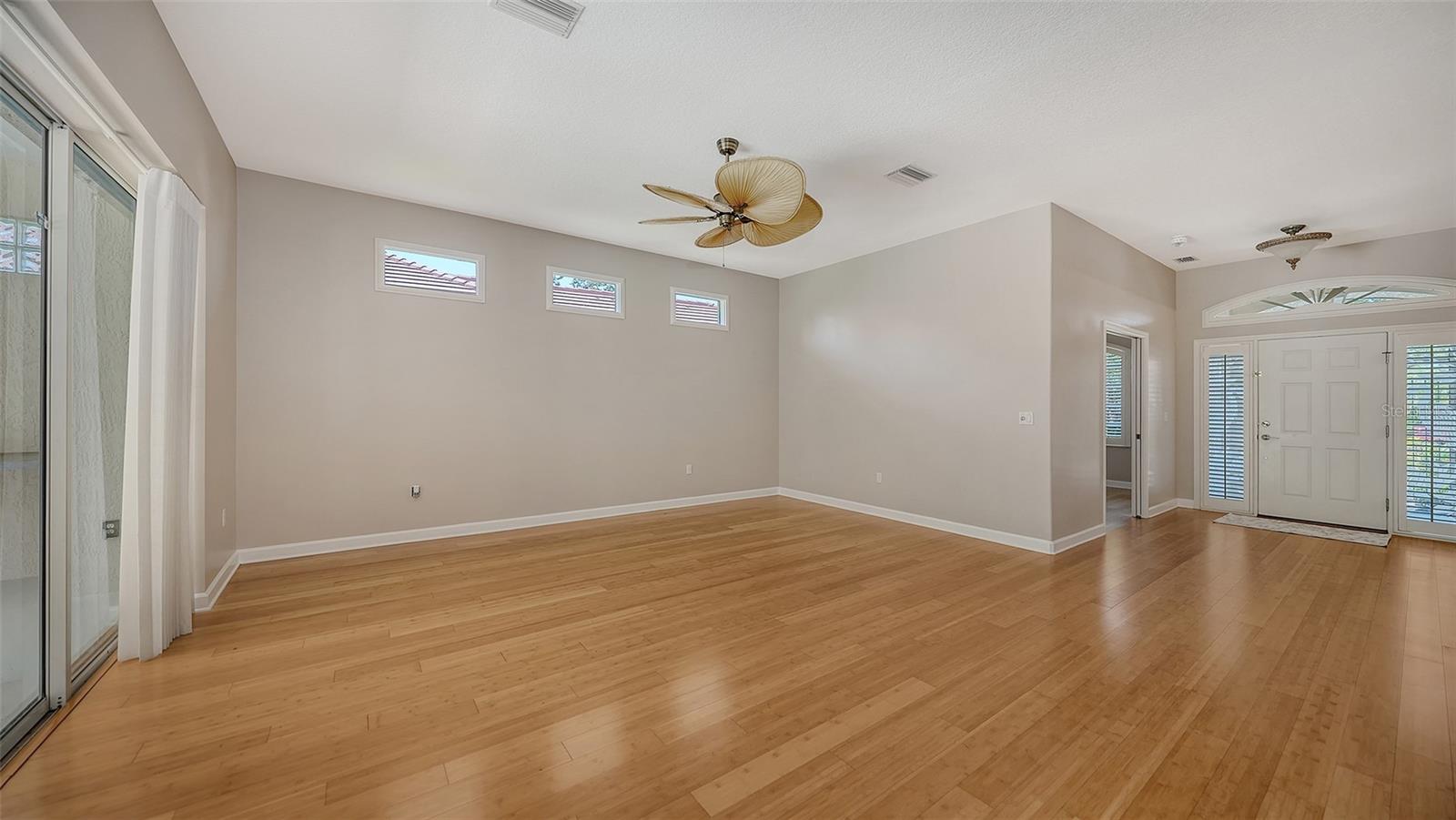 LAUREL OAK ESTATES SEC 04 - Residential