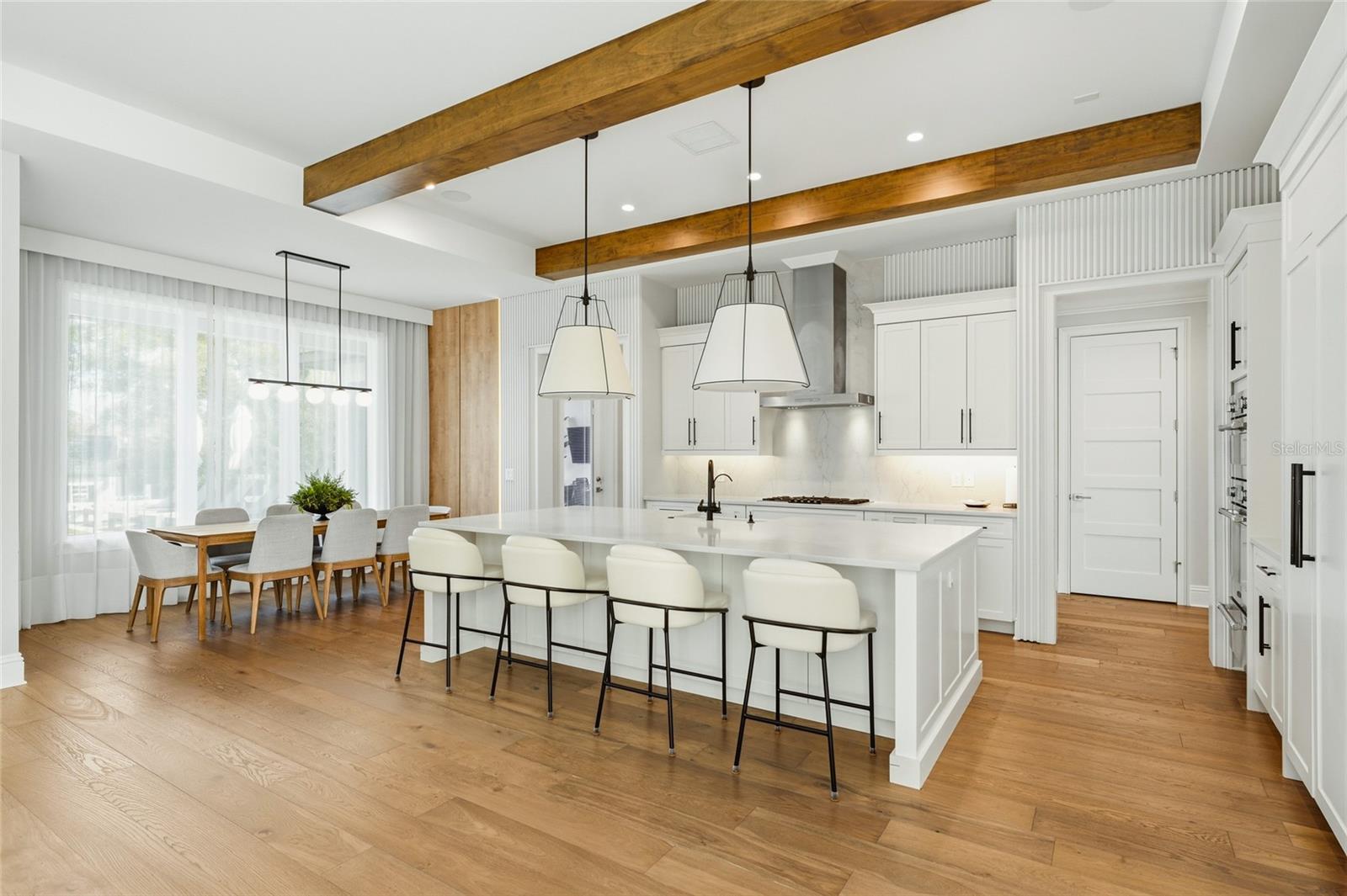 1002 DOWN RESERVE COURT