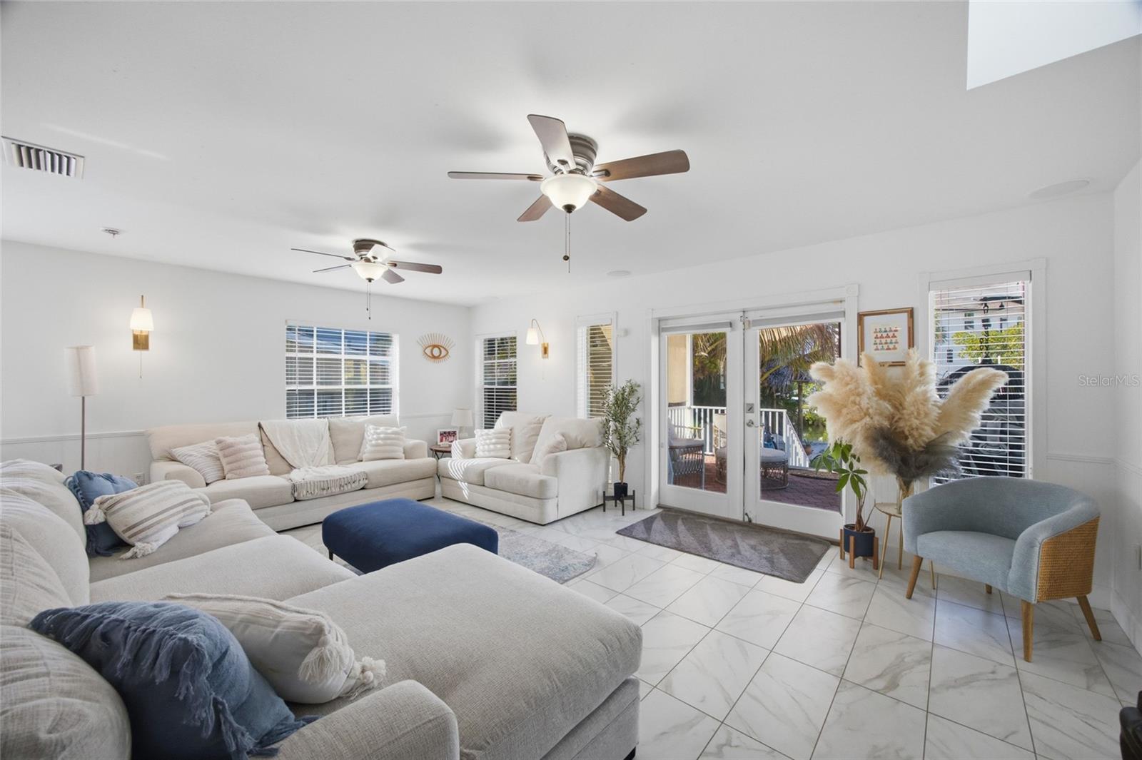 SHORE ACRES EDGEWATER SEC - Residential