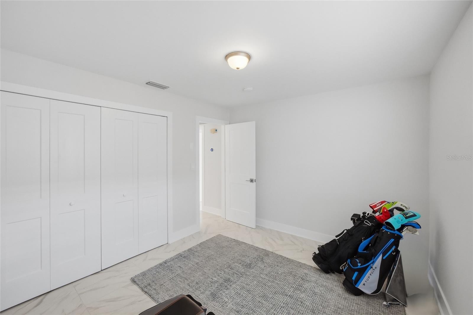 SHORE ACRES EDGEWATER SEC - Residential