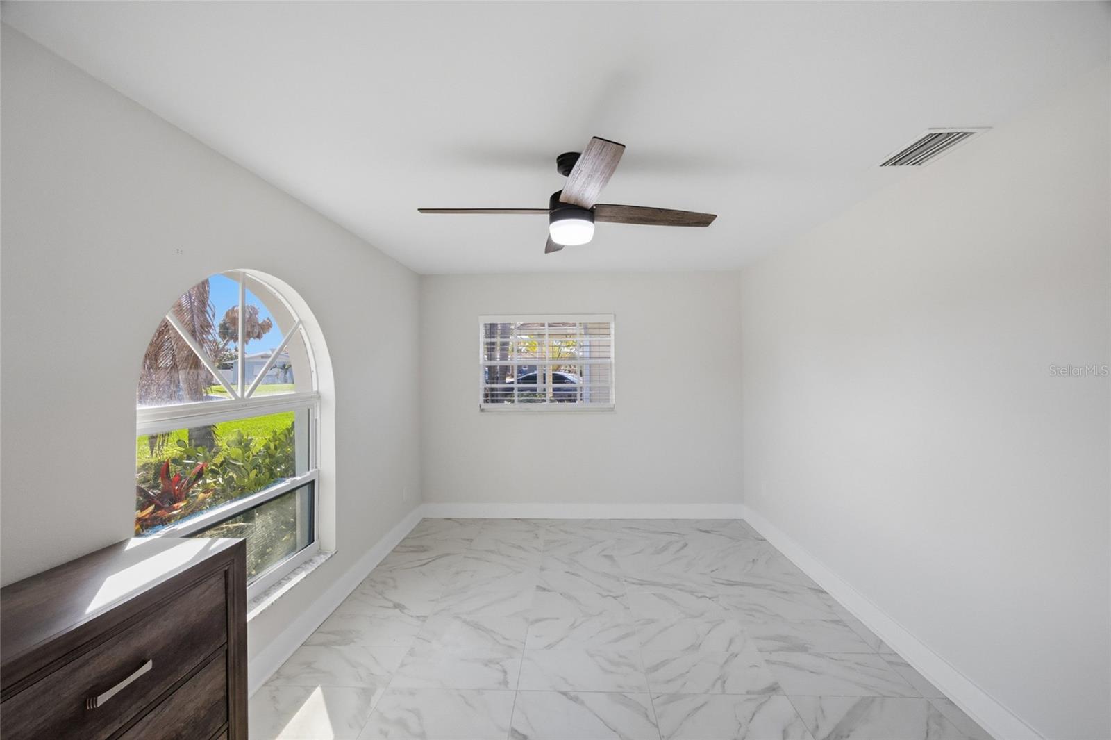 SHORE ACRES EDGEWATER SEC - Residential