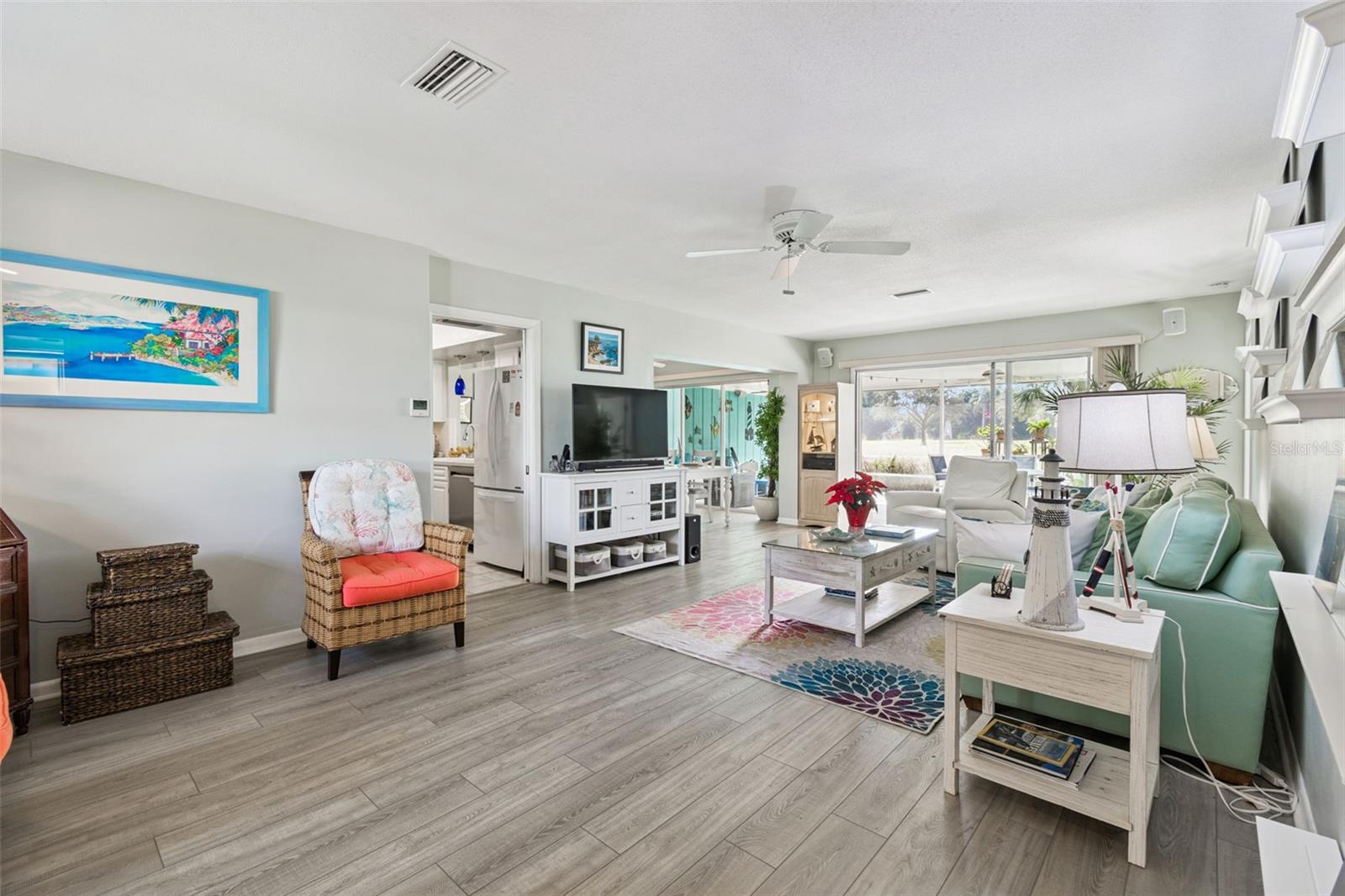 SEMINOLE-ON-THE-GREEN VILLAS - Residential