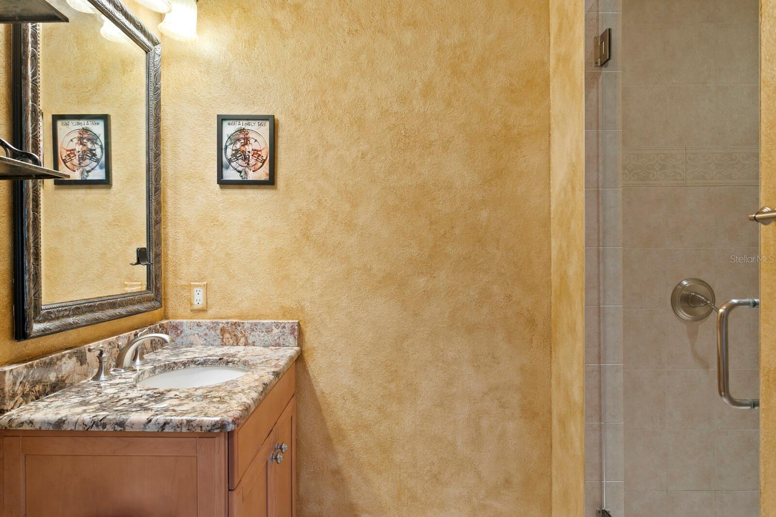 WESTSHORE YACHT CLUB PH 1 - Residential