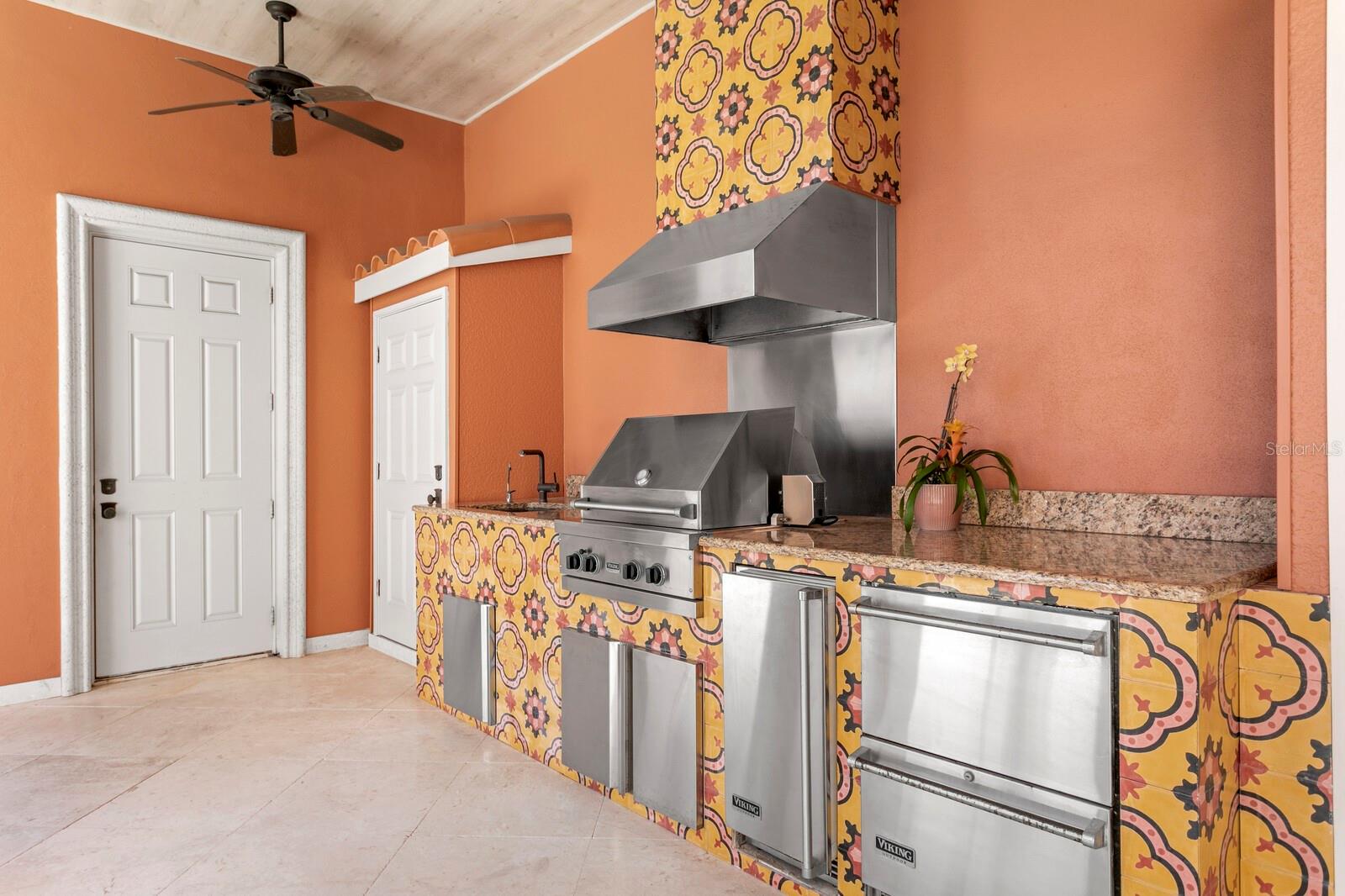 WESTSHORE YACHT CLUB PH 1 - Residential