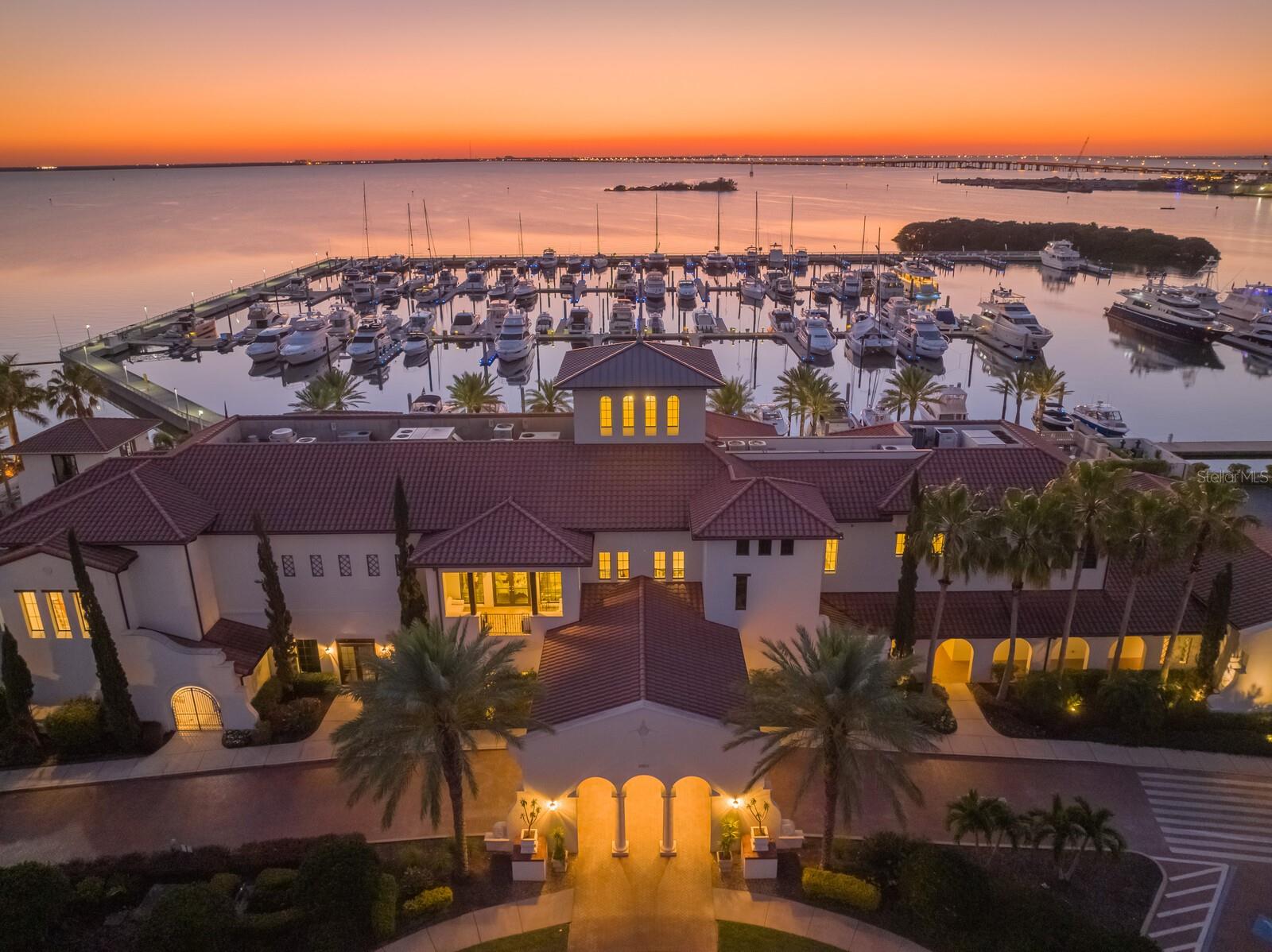 WESTSHORE YACHT CLUB PH 1 - Residential