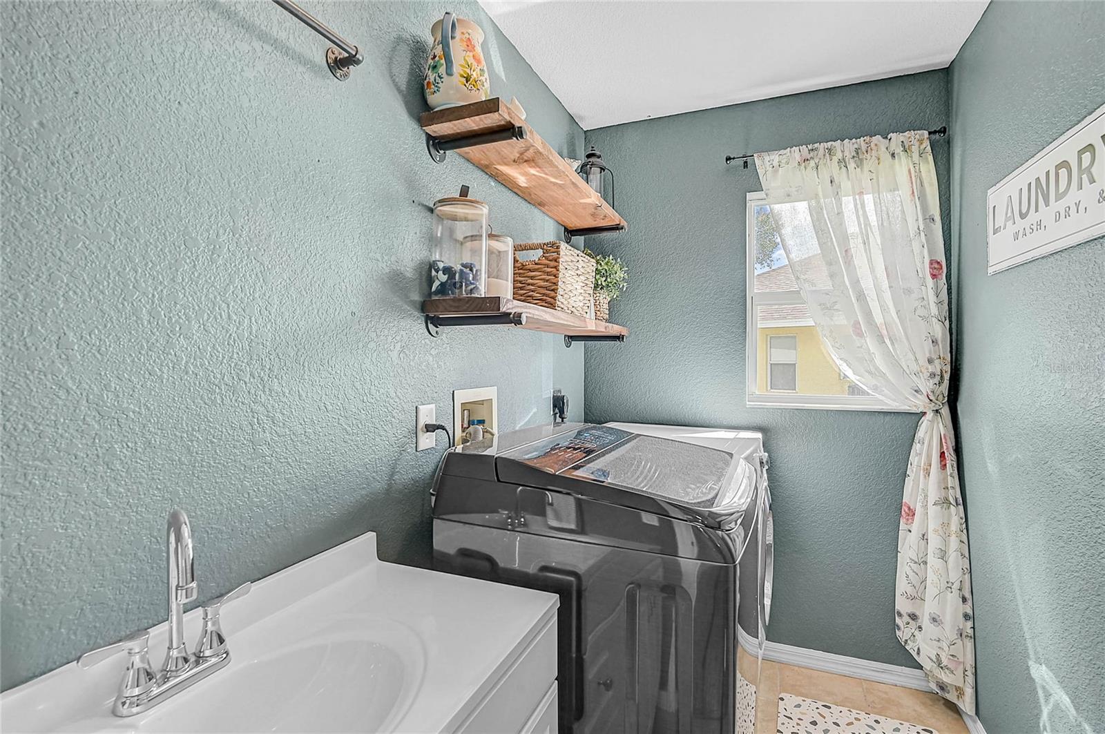 PORT CHARLOTTE - Residential