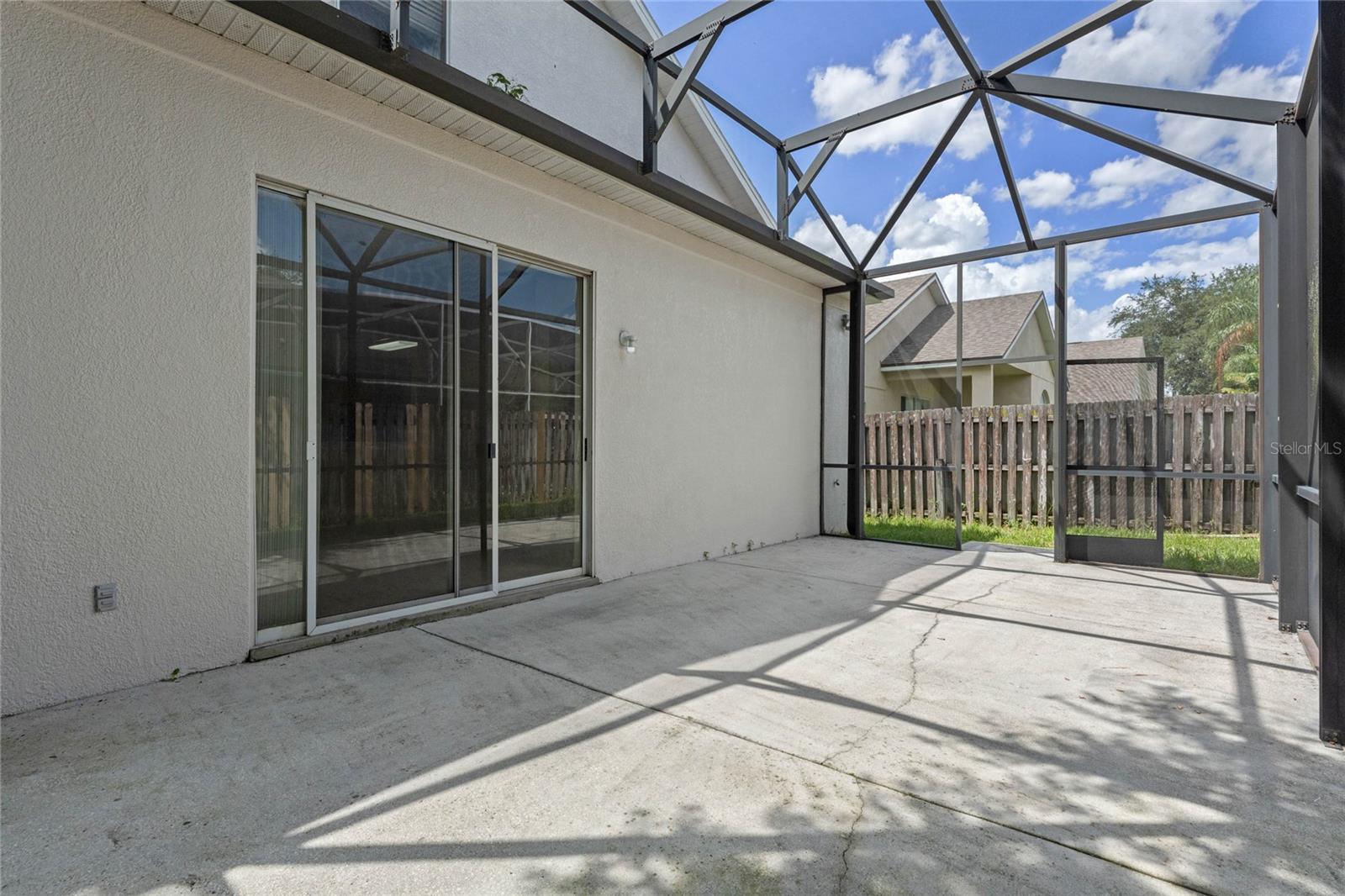 BRIDGE WATER - Residential Lease